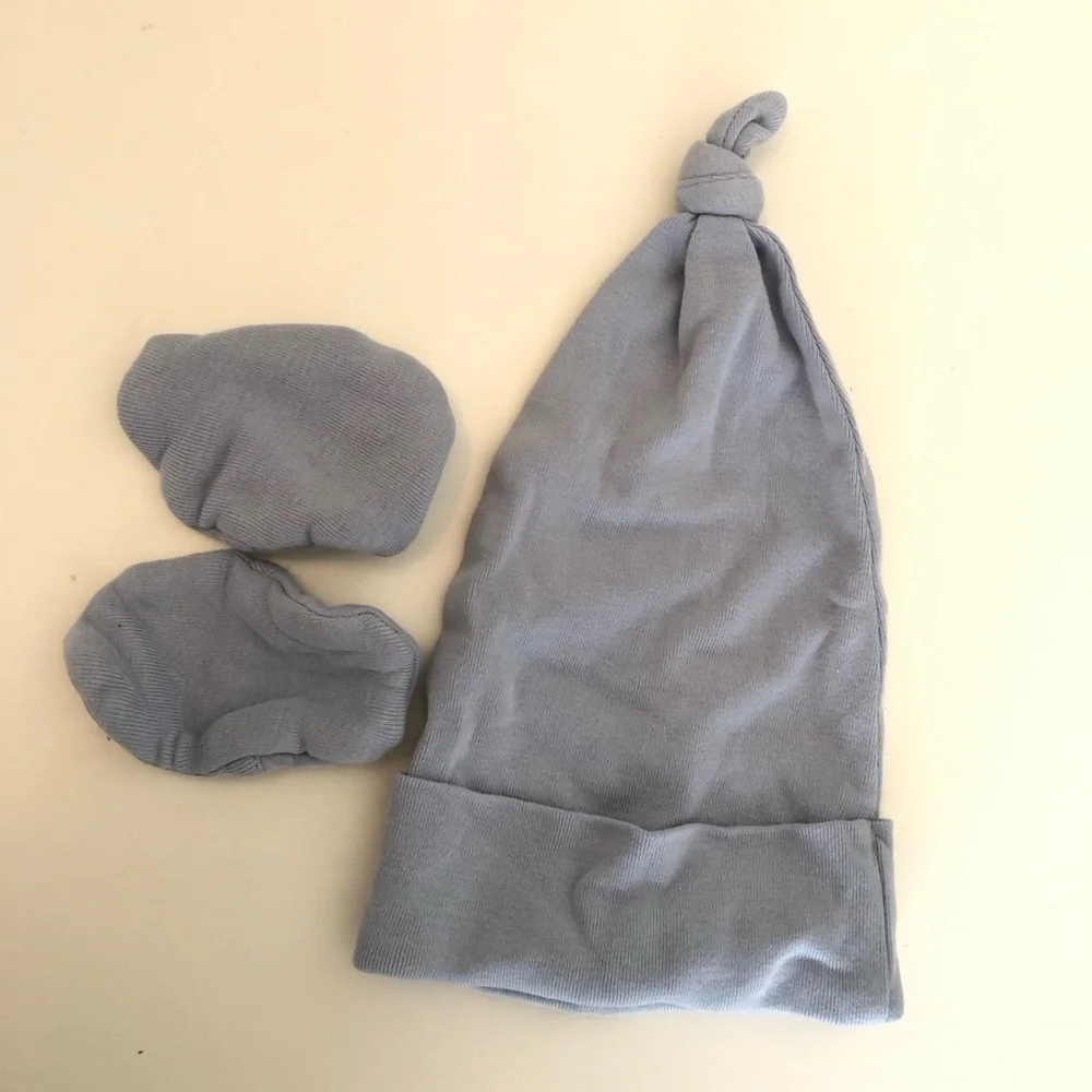 Kate Quinn Light Blue Booties and Hat 0-3 M